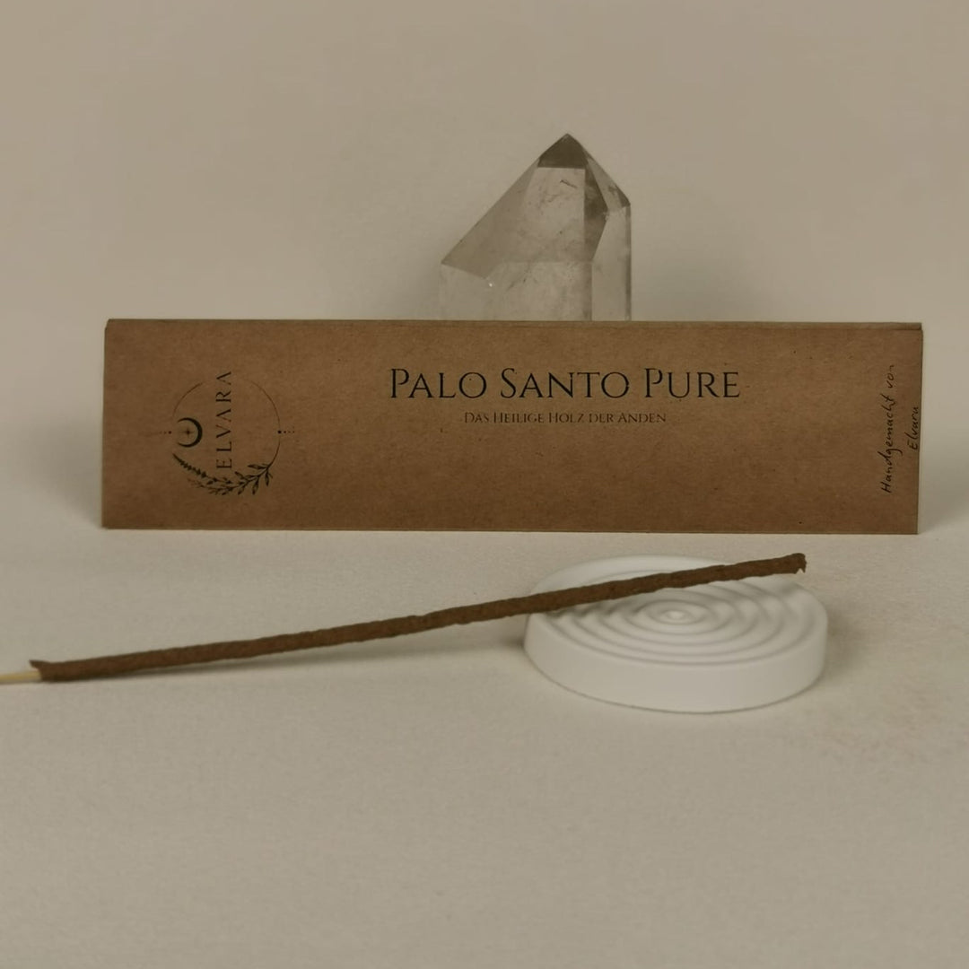 Palo Santo Räucherstäbchen von Elvara mit Verpackung, Halter aus Keramik und Bergkristall