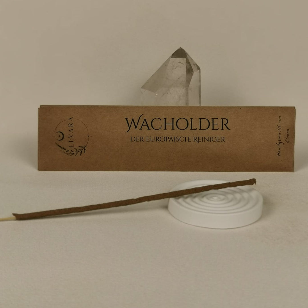 Wacholder Räucherstäbchen von Elvara mit Verpackung, Halter aus Keramik und Bergkristall